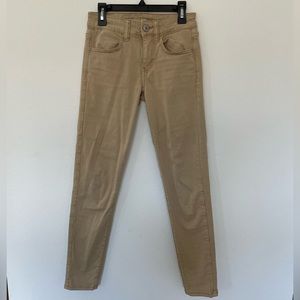 American Eagle Khaki Pants. Size 00 Short.